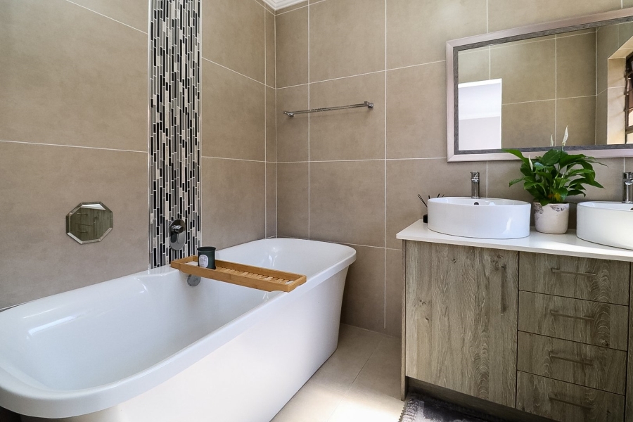 2 Bedroom Property for Sale in Flamwood North West